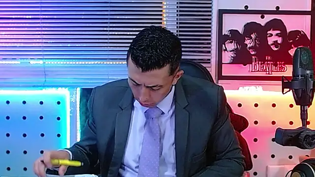 Darko0717 online show from July 11, 3:25 pm