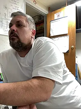 tank32s online show from February 23, 8:33 am