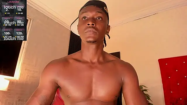 DannSmmith online show from February 19, 2:23 pm