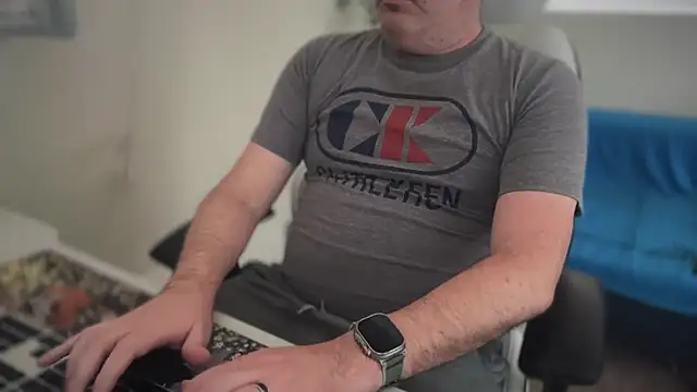 Pup Rush online show from April 1, 7:44 pm