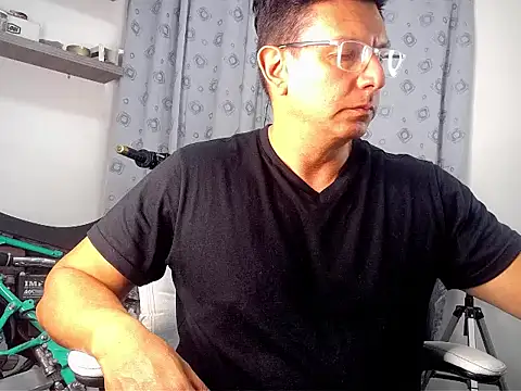 pedropicapi online show from October 4, 2:38 am