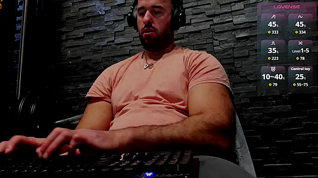 David Big Daddy online show from November 8, 8:45 pm