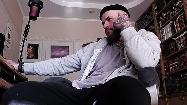 FindomJason online show from April 4, 6:10 am