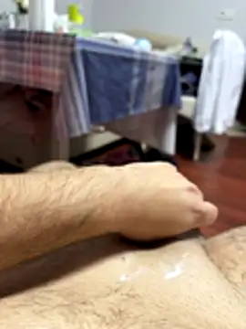 Snapshot of strange6696 chatting on October 29, 6:55 pm strange6696 online show from October 29, 6:55 pm