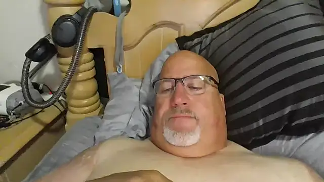 Bigbear0563 online show from September 10, 4:49 pm