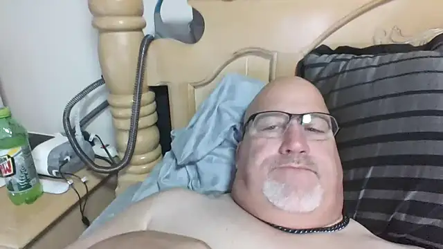 Bigbear0563 online show from October 30, 4:41 pm