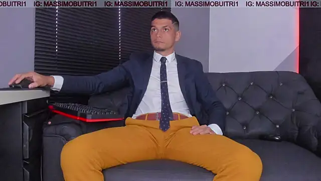 massimo g online show from November 25, 2:30 pm