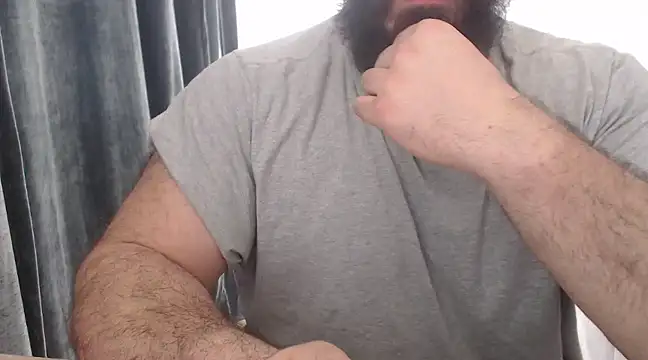 hugemachohandsome online show from March 3, 12:21 pm