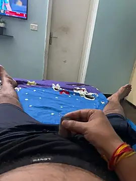 yourheroforfun online show from July 7, 6:55 pm