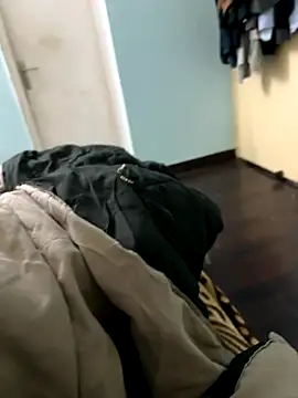 yourheroforfun online show from December 3, 7:20 pm