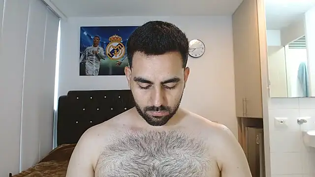 omarmohammedhot2 online show from March 2, 2:25 pm