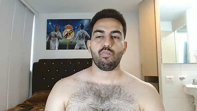 omarmohammedhot2 online show from January 31, 2:49 pm