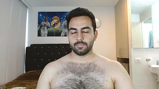 omarmohammedhot2 online show from December 28, 2:22 pm