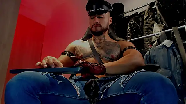 billyMayer  online show from January 21, 11:07 am