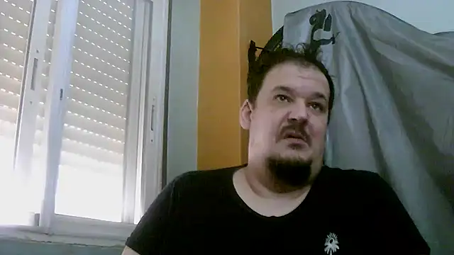 porkorossy online show from April 18, 7:43 am