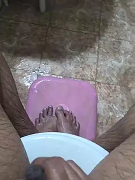 surfer fun29 online show from March 10, 3:45 am