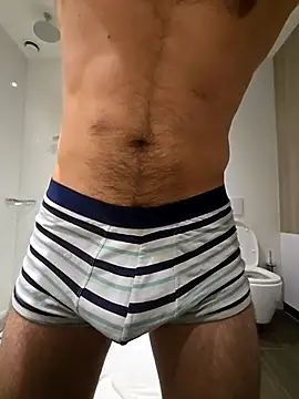 Snapshot of d1ckend chatting on September 28, 2:42 am d1ckend online show from September 28, 2:42 am