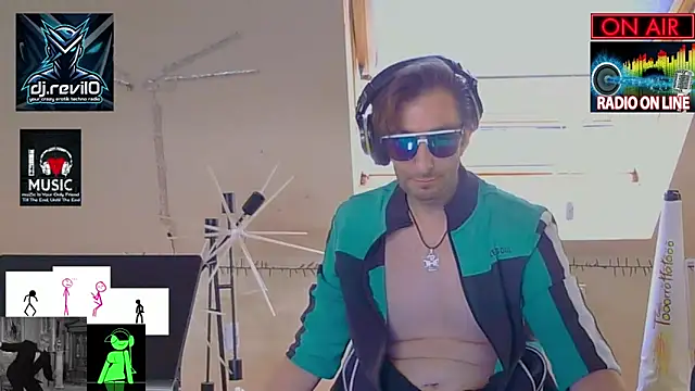 RevilO1180 online show from April 18, 11:11 am