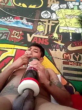 Tonyada18 online show from November 15, 6:10 pm