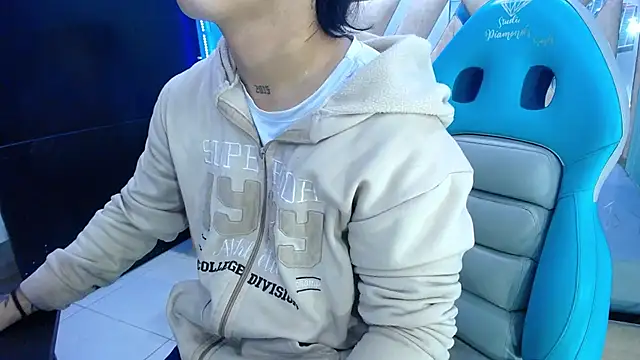 alex 477 online show from November 17, 11:35 am