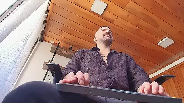 ADONIS ART01 online show from February 14, 5:41 pm