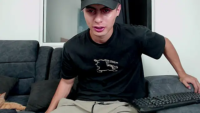 Stiven CL online show from September 14, 11:07 pm