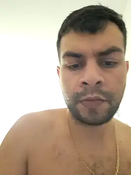 hornny1995 online show from February 15, 2:25 pm