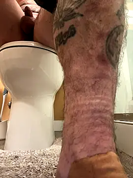 Crackkers online show from November 20, 5:51 am