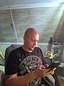 Foxyshaved online show from February 24, 10:27 am