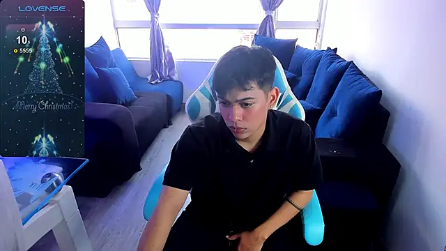 Franco Rizzo  online show from December 11, 7:10 pm