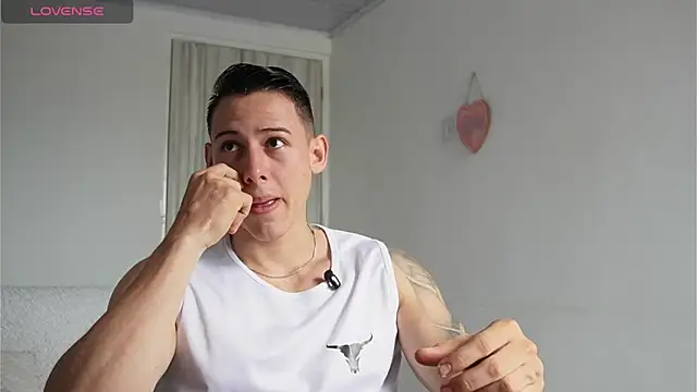 Muscle King Cum online show from April 28, 1:16 pm
