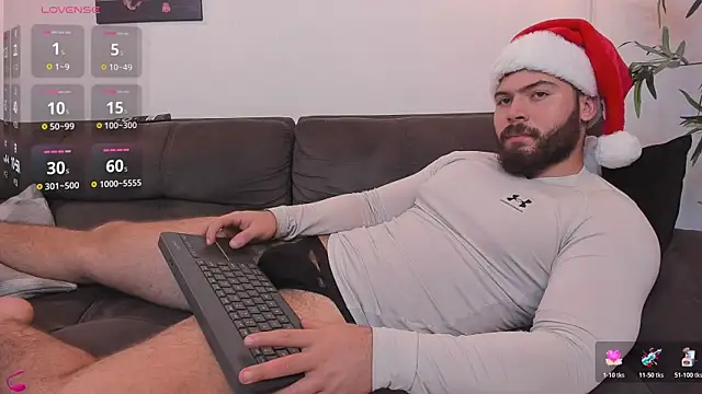 SebastianVilla  online show from December 19, 10:50 pm