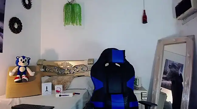 huge armound online show from February 19, 1:50 pm