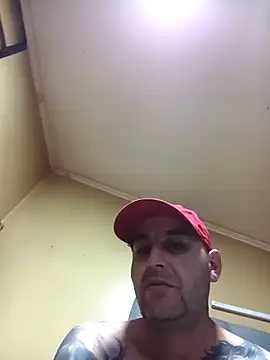 TrainedFinder5 online show from April 8, 1:28 am