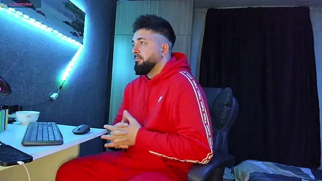 Snapshot of Eduu2322 chatting on March 5, 10:33 pm Eduu2322 online show from March 5, 10:33 pm