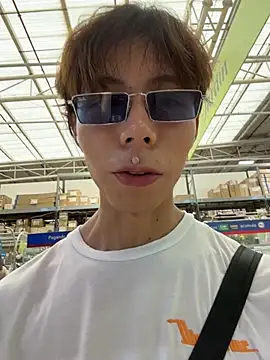 kim lian21 online show from November 7, 9:18 pm