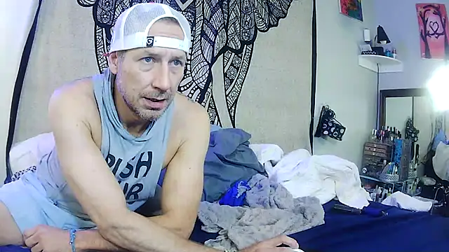 Obi-Spun-Kenobi online show from January 4, 1:21 am