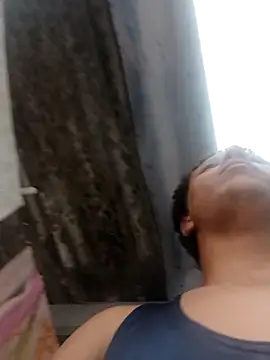 Nicolaskribeiro online show from November 4, 7:48 pm