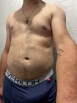 Snapshot of vanho29 chatting on October 16, 6:54 am vanho29 online show from October 16, 6:54 am