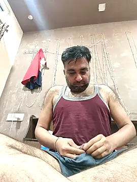 lund lol online show from March 18, 9:01 am