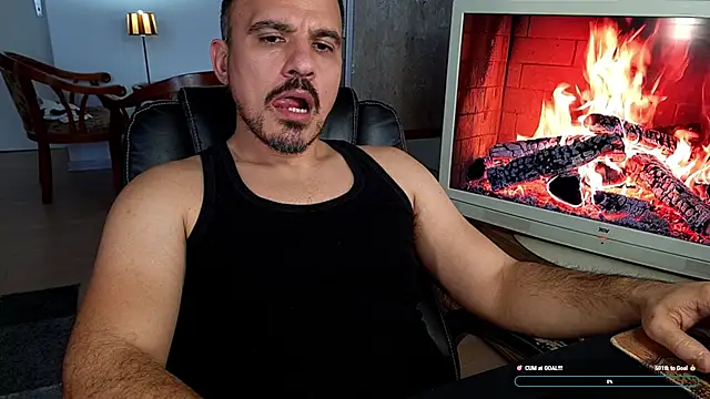 officeman7 online show from February 22, 3:35 pm