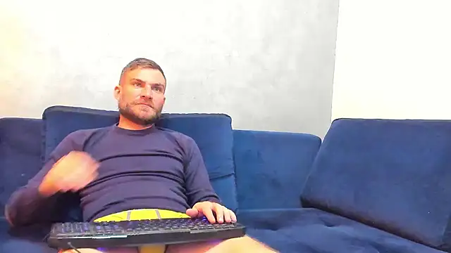 10in deluxe online show from February 19, 10:01 am