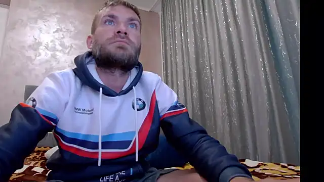 10in deluxe online show from November 6, 7:33 am