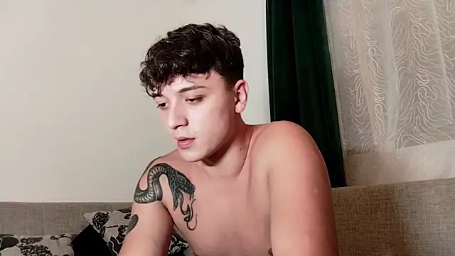 Joedonovan1 online show from October 5, 8:02 pm