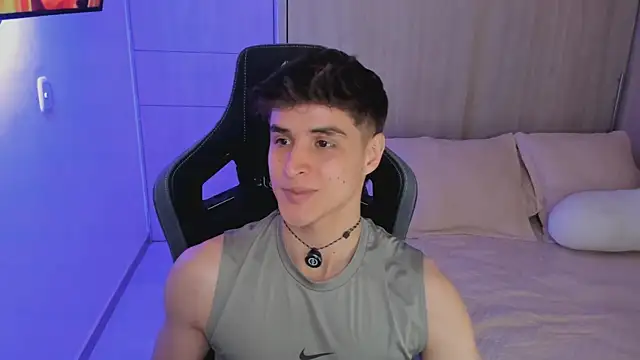 thomklein online show from March 18, 7:39 pm