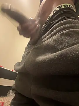 Snapshot of Atlantalitty chatting on February 16, 12:54 am Atlantalitty online show from February 16, 12:54 am