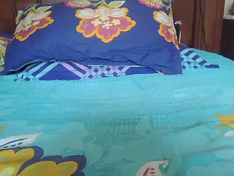 Nuttysub online show from March 13, 4:31 am