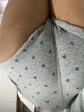 jahn2146 online show from October 15, 12:02 pm