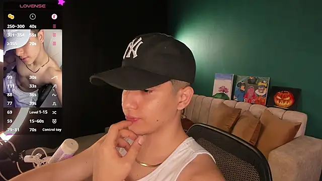 Brat  online show from January 28, 8:58 pm