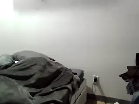 Iliketocooksquirt25 online show from February 1, 3:50 pm